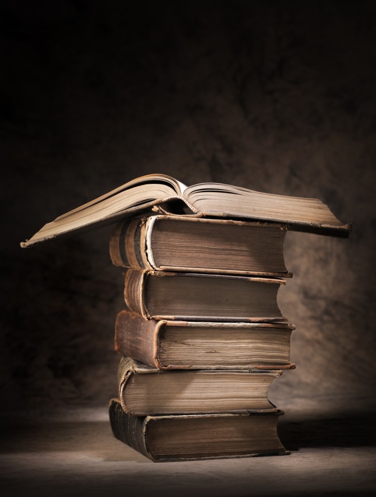 Старые книги — Old books
