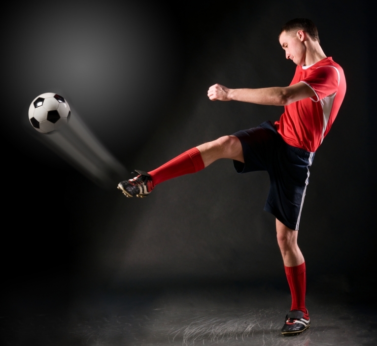 Футболист — Footballer