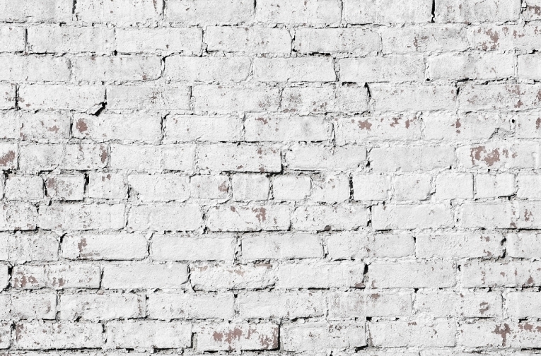 Побеленная стена — Whitewashed wall