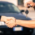 Рукопожатие с ключами от авто - Shake Hands with the keys to the car