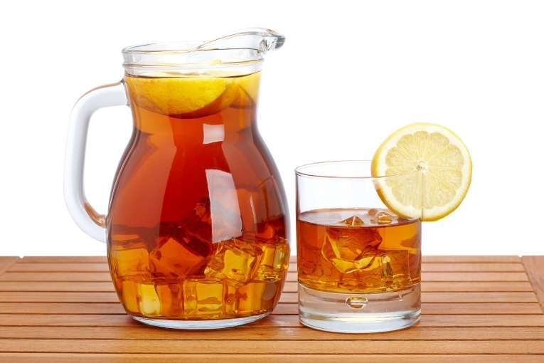 Чай с лимоном — Tea with lemon