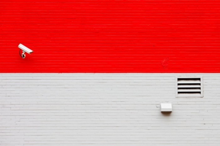Стена - Wall