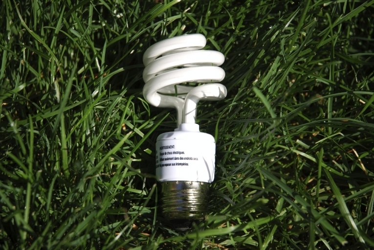 Энергосберегающая лампа — Powersave lamp
